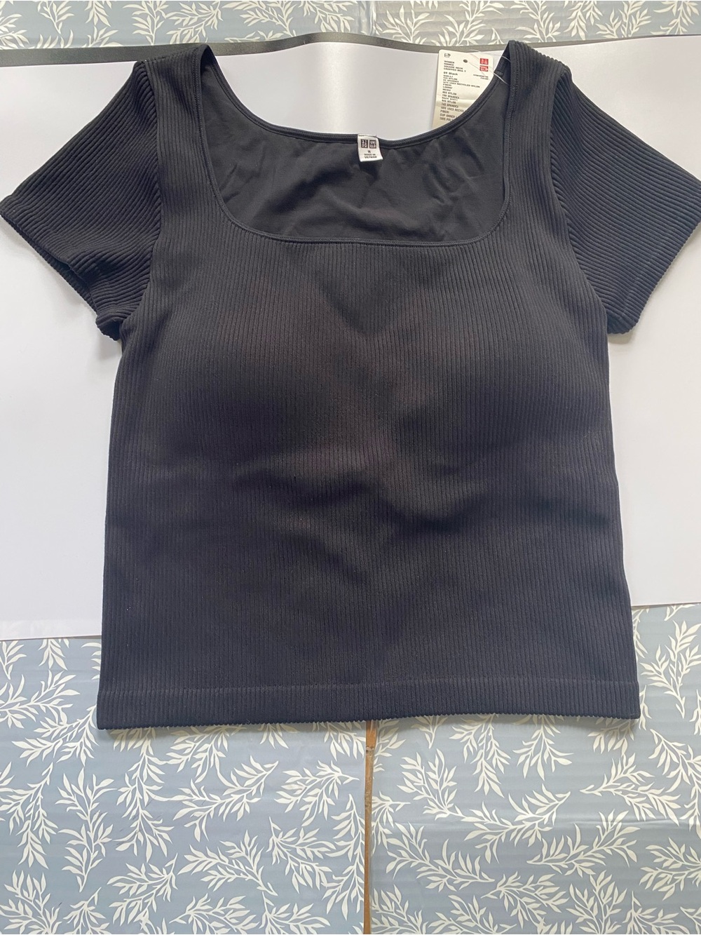 Uniqlo Black Ribbed Square-Neck Short Sleeve Tee